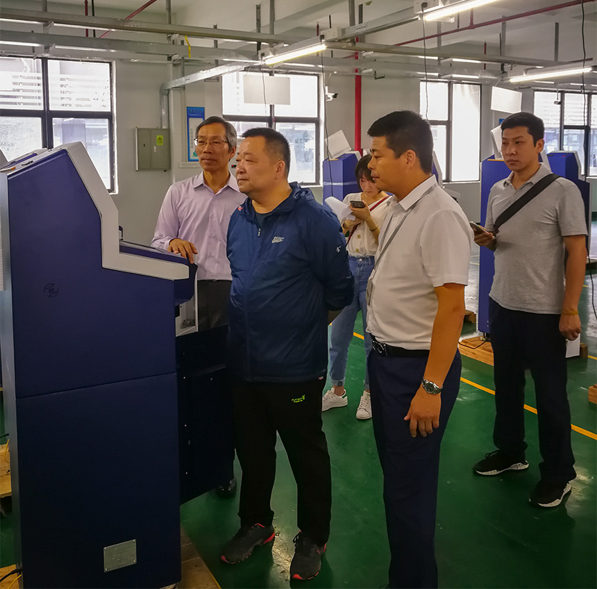 烏魯木齊甘泉堡經(jīng)濟技術開發(fā)區(qū)黨工委委員管委會副主任張北一行蒞臨旭子科技指導工作 烏魯木齊甘泉堡經(jīng)濟技術開發(fā)區(qū)黨工委委員管委會副主任張北一行蒞臨旭子科技指導工作