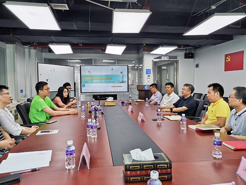 旭子科技王永峰陪同鐘南山基金會、廣州呼研所總經(jīng)理周榮教授考察羅湖醫(yī)院集團 